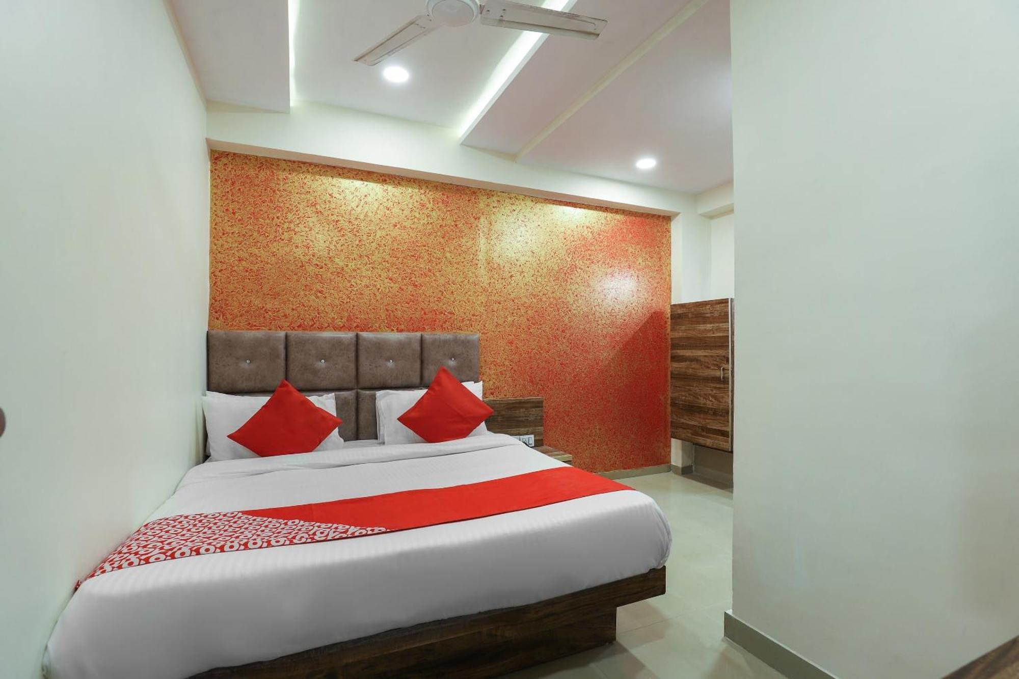 Hotel O Dream Stay Sarkhej Ngoại thất bức ảnh