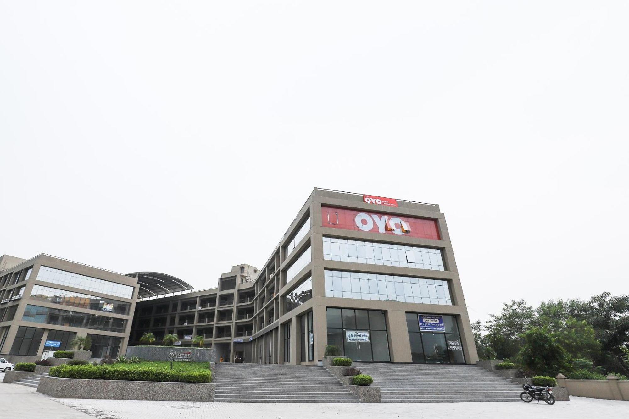 Hotel O Dream Stay Sarkhej Ngoại thất bức ảnh