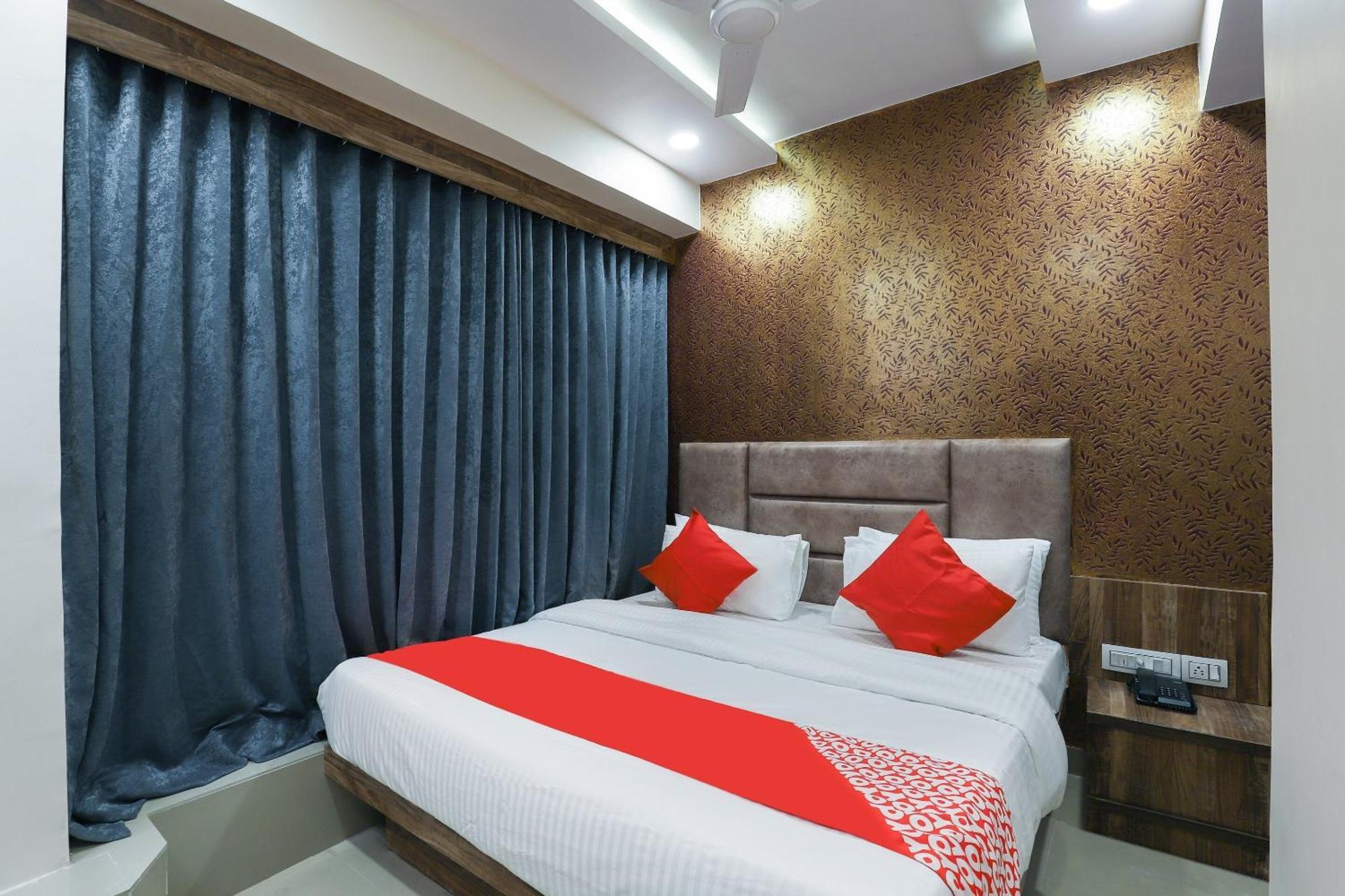 Hotel O Dream Stay Sarkhej Ngoại thất bức ảnh