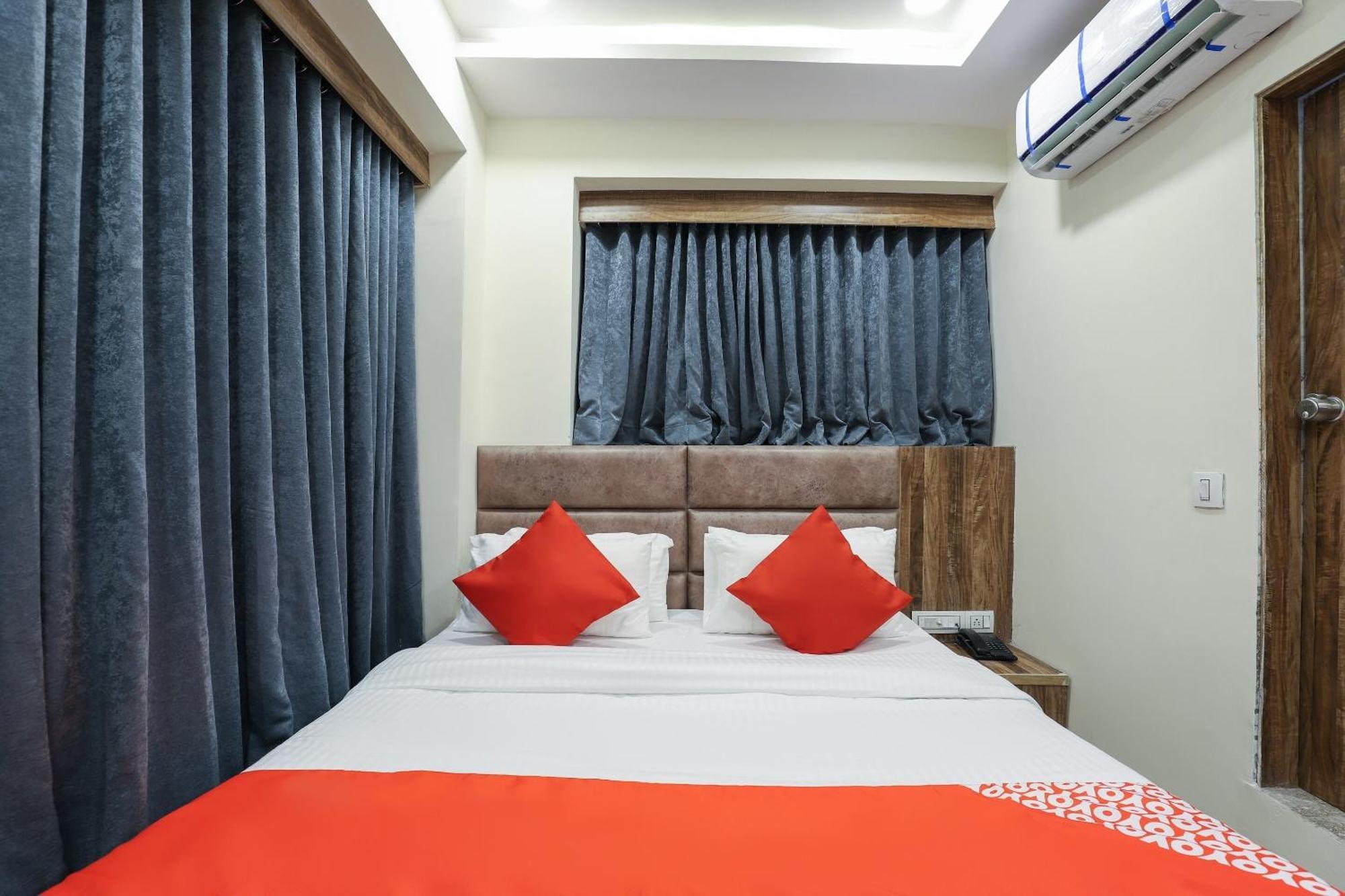 Hotel O Dream Stay Sarkhej Ngoại thất bức ảnh